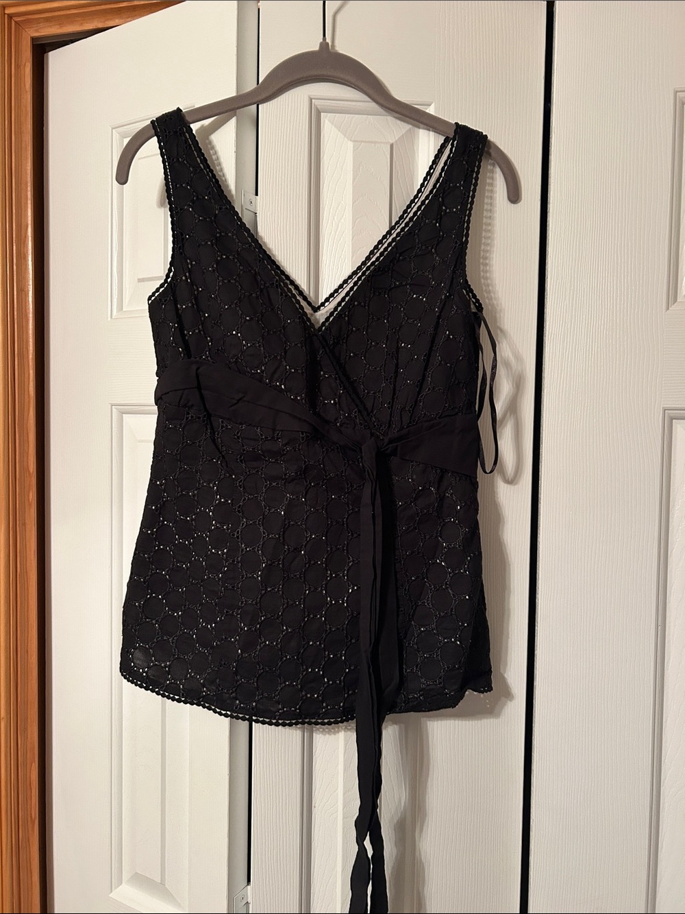 Ann Taylor Black Lace V-Neck Tie-Waist Camisole